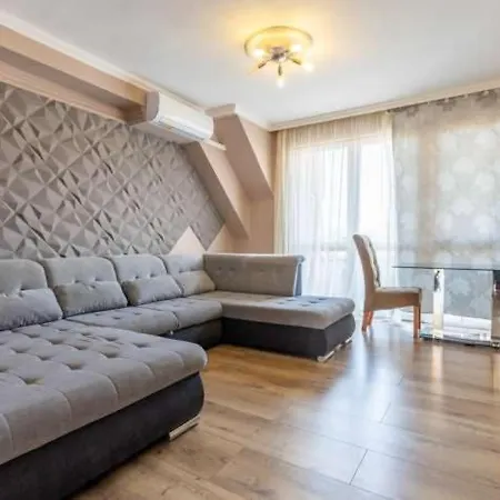 Strand Apartman Hajduszoboszlo Exterior photo